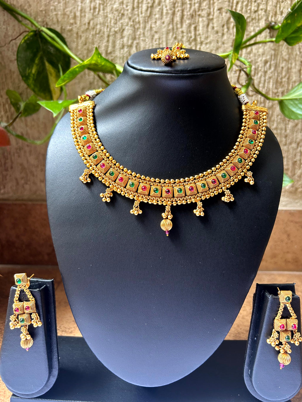 Heritage Floral Kundan Choker Set