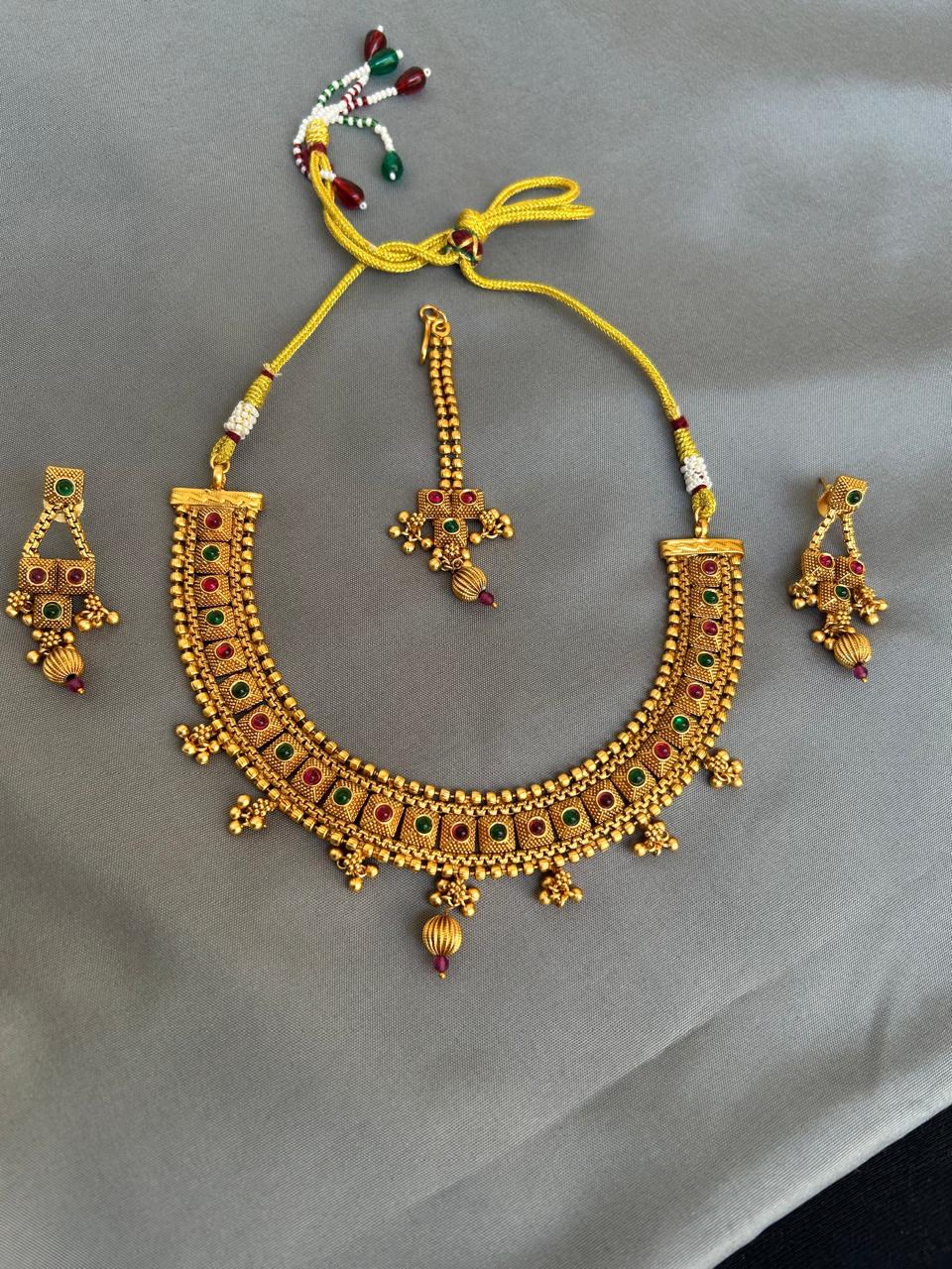 Heritage Floral Kundan Choker Set