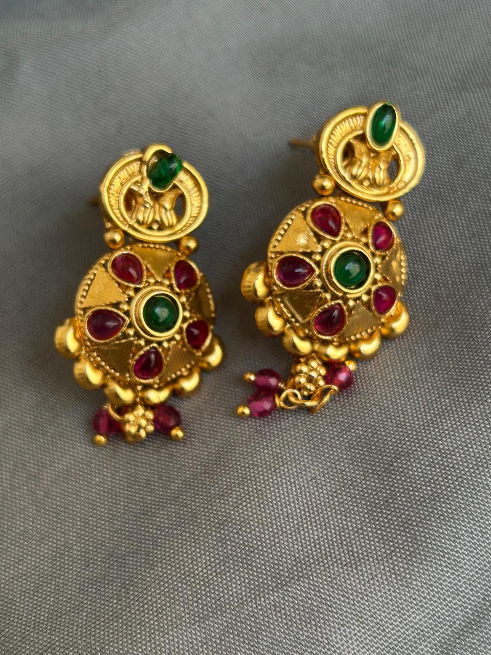 Classic Kasu Temple Pendant Necklace Set