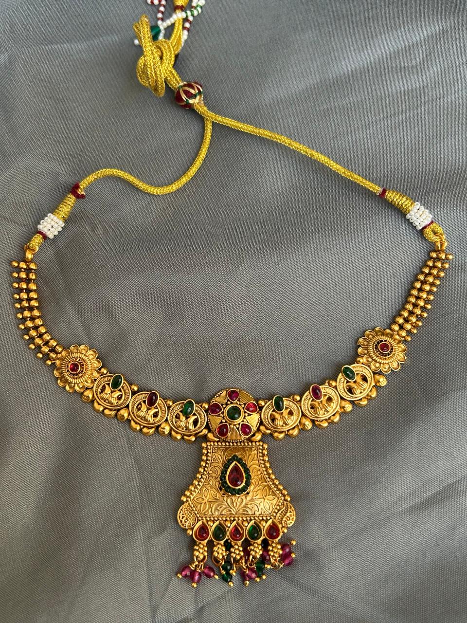 Classic Kasu Temple Pendant Necklace Set