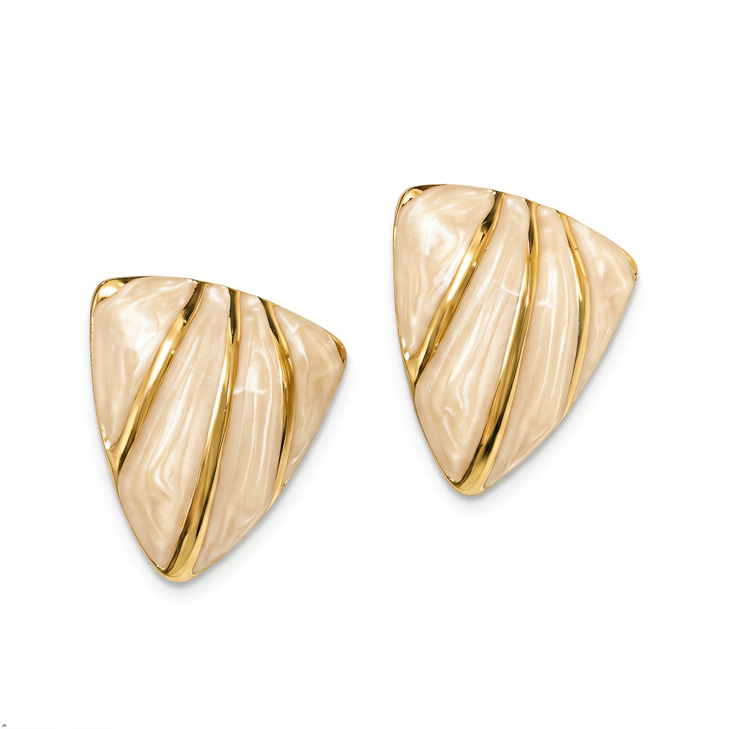 Elegant sculpted shell studs designed to elevate everyday looks—from brunch dates to festive dinners.