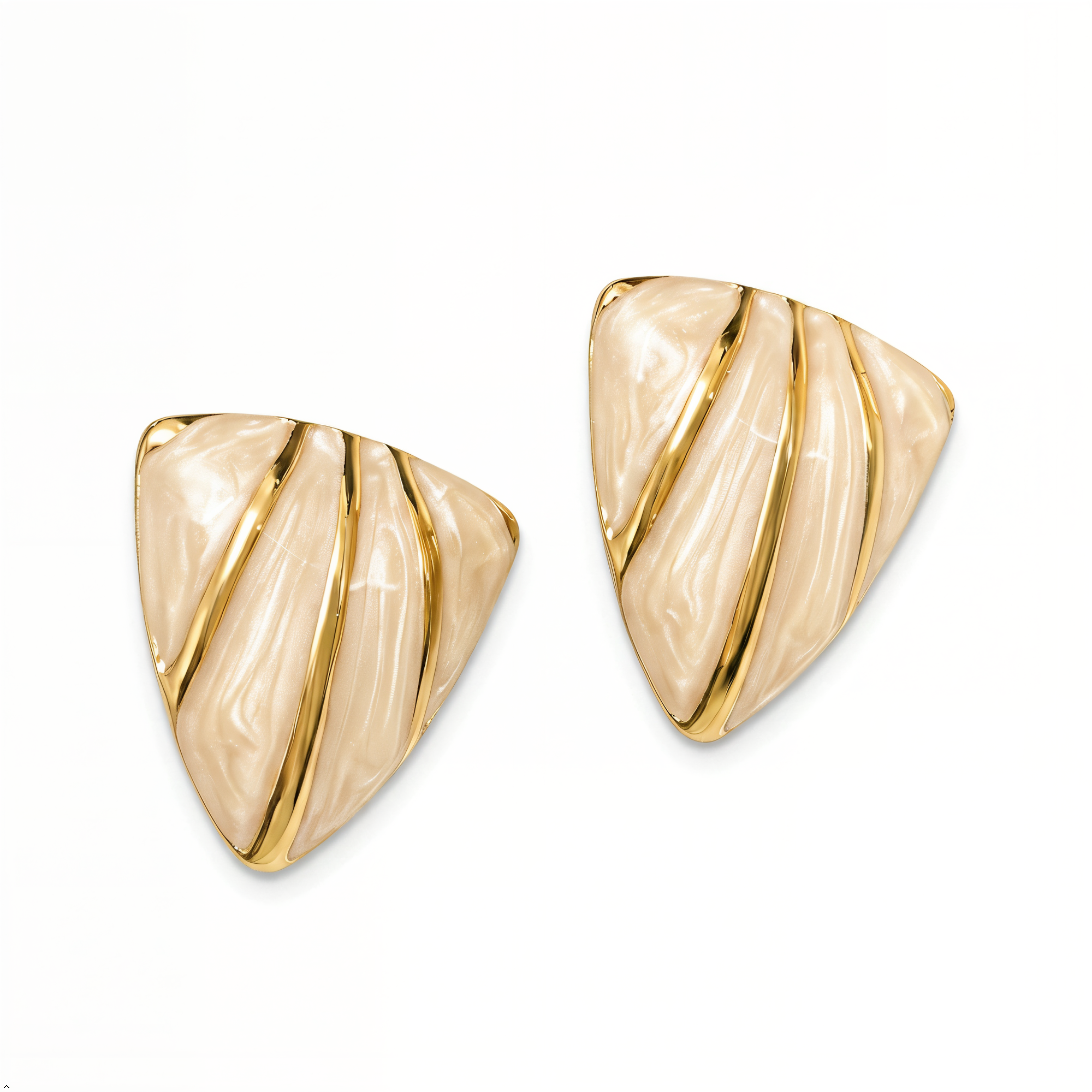 Elegant sculpted shell studs designed to elevate everyday looks—from brunch dates to festive dinners.